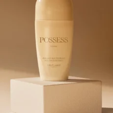 Antyperspiracyjny perfumowany dezodorant w kulce Oriflame Possess